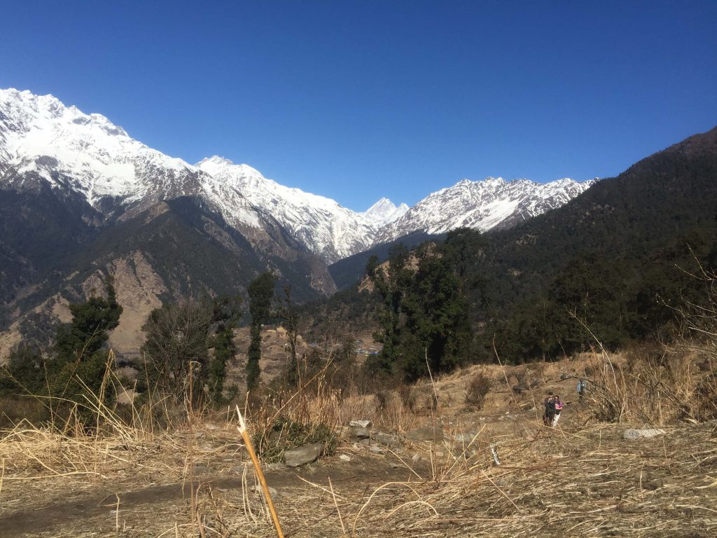 Tamang Heritage trekking – prachtig zicht op de Langtang keten tijdens de trekking